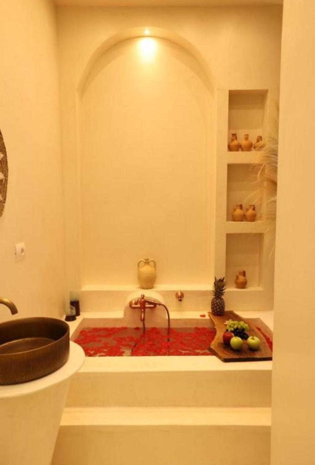 Foga Hebrus Hotel Ksamil Bagian luar foto
