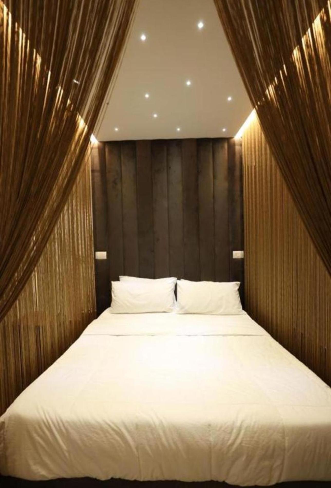 Foga Hebrus Hotel Ksamil Bagian luar foto
