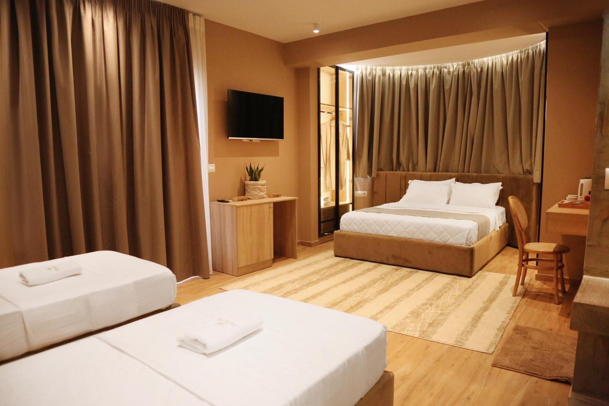 Foga Hebrus Hotel Ksamil Bagian luar foto